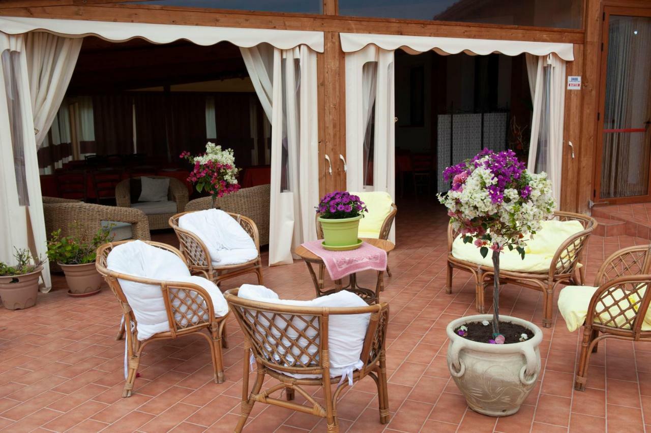 Agriturismo B&B Casteldoria Santa Maria  Exteriér fotografie